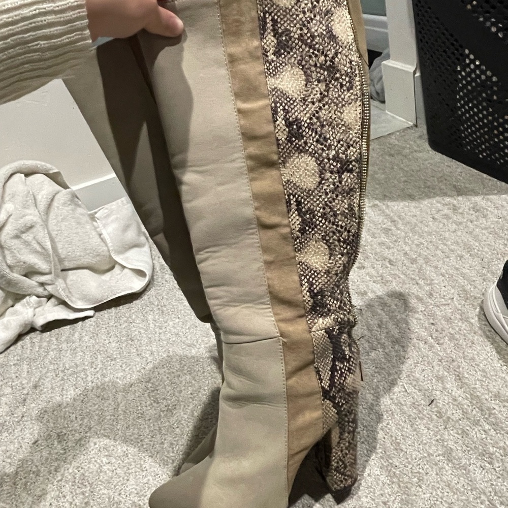 Stylish Beige and Snake Print Women's Boots